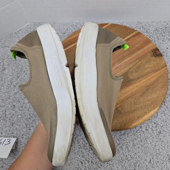 Oofos Womens 10 Oomg eeZee Low Top Taupe Recovery Comfort Casual Slip On Shoe - Picture 8 of 12